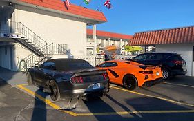 Riverside Motel